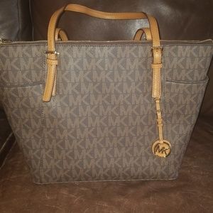 Michael Kors Jet set East/West Brown Signature bag
